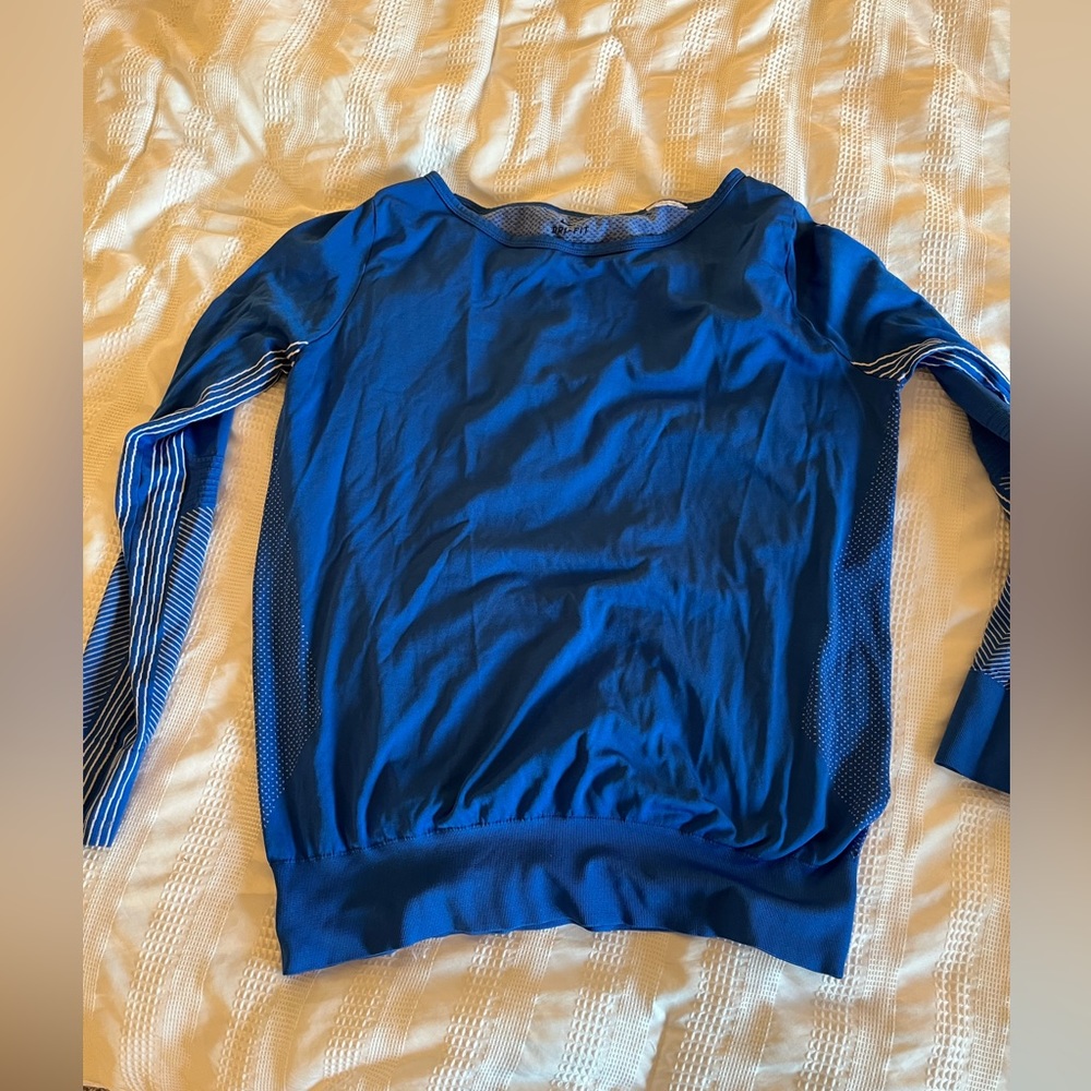 Nike Womens Athletic Pullover